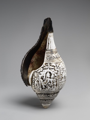 Carved Conch with Lakshmi-Narayana
