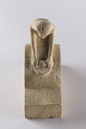 Senenu Grinding Grain